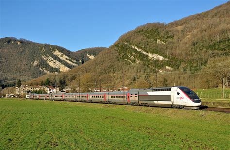 francia a suiza en tren