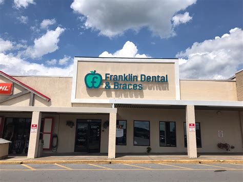 franklin dentist