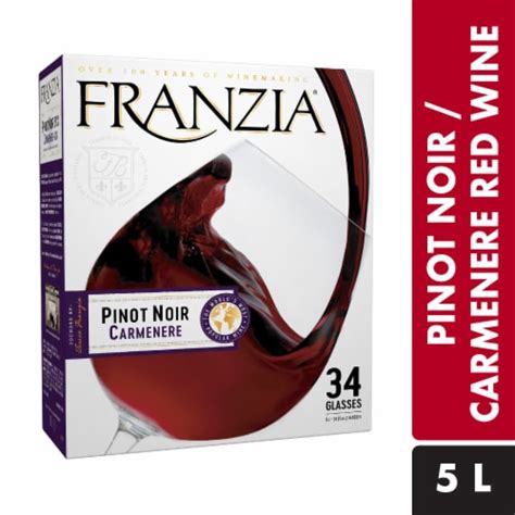 franzia pinot noir wine
