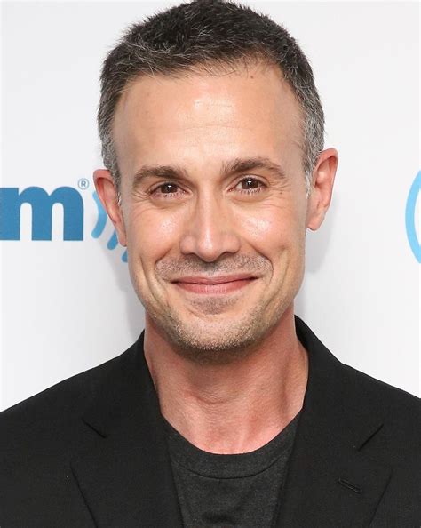 freddie prinze jr