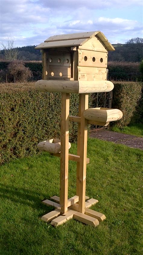 free wooden bird bath plans Bird feeding table, Bird tables, Bird