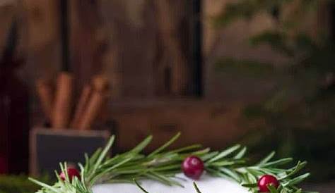 25 Festive Christmas cake recipes that’ll make your holiday memorable