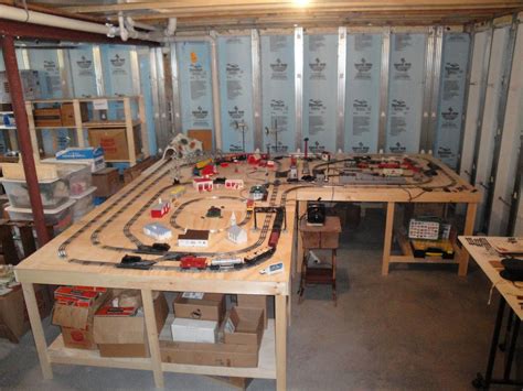 DIY Train or Lego Table Shanty 2 Chic