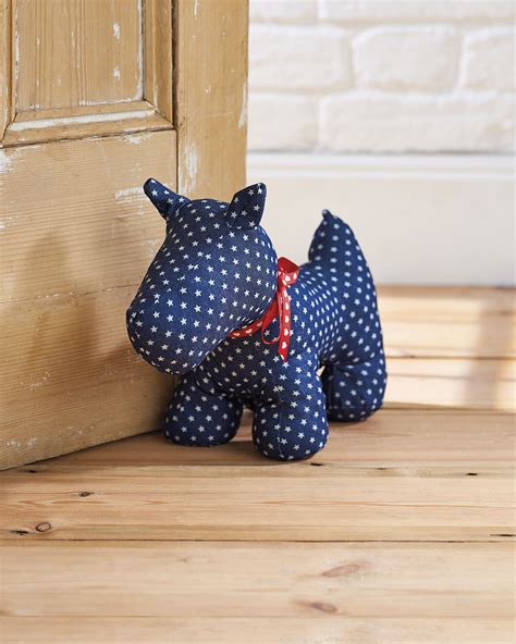 Free Dog Doorstop Patterns