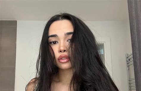 free handlenude santese