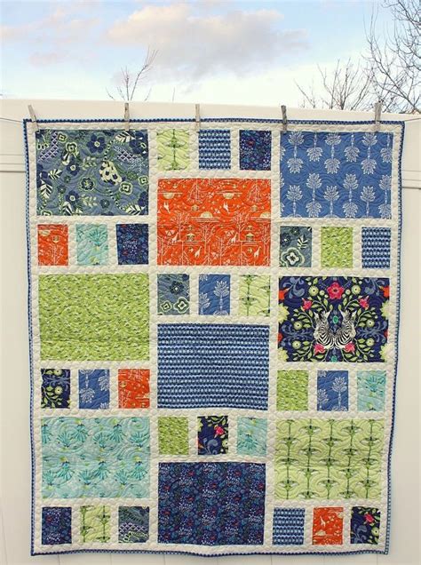 Free Quilt Patterns Using Large Scale Prints
