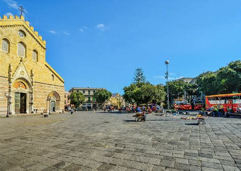 free walking tour messina italy