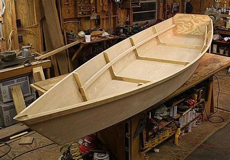 outboard skiff Plywood boat plans, Wooden boat building, Plywood boat