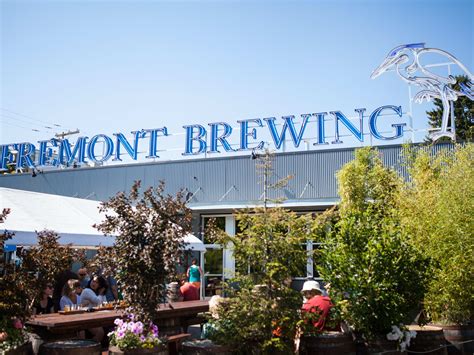 Discover the Hottest Spots in Fremont: Unveil Your Next Bar hopping Adventure