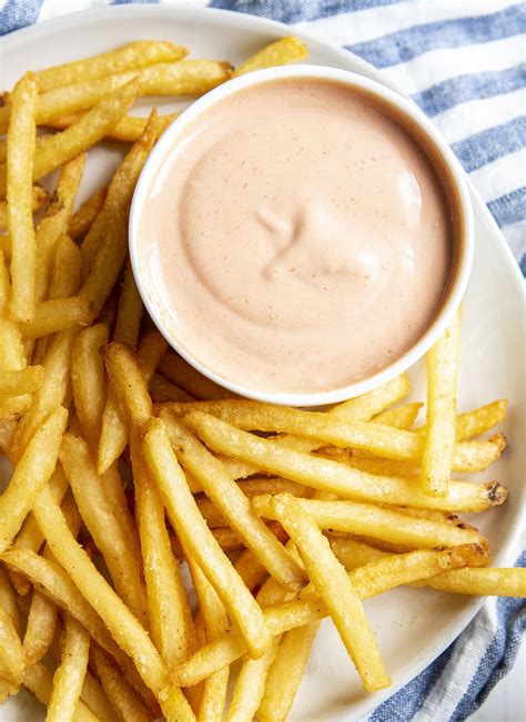 french fries with sauce