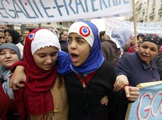 french headscarf ban