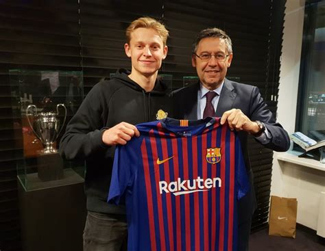 frenkie de jong estatura