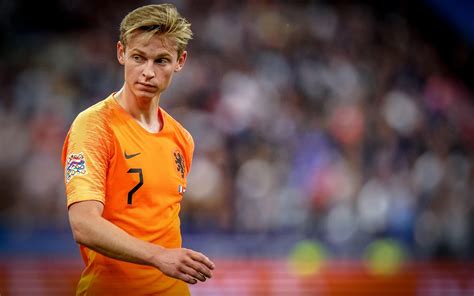 frenkie de jong wallpaper 4k