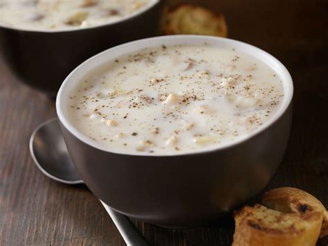 fresh clam chowder
