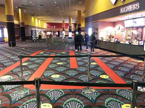 fresh meadows multiplex cinemas