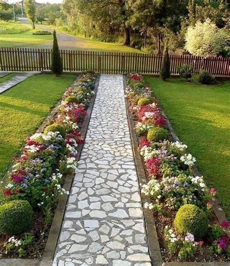 45 Best and Cheap Simple Front Yard Landscaping Ideas