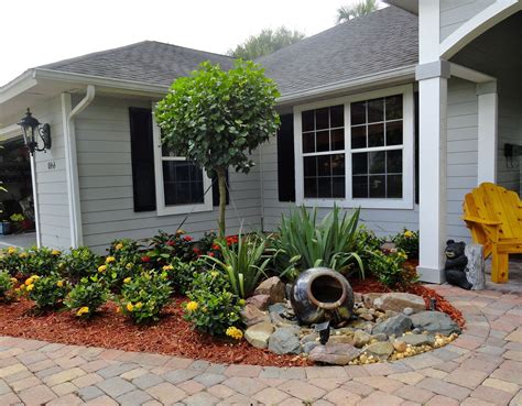 10 pretty small front yard landscaping ideas on a budget 2023