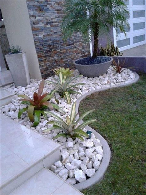 37 Creative Front Yard Ideas With Rock Makeover To Try Right Now