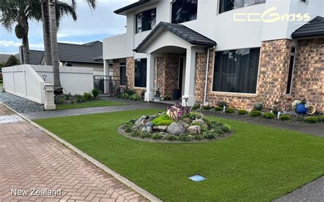 Front Yard Artificial Grass Ideas
