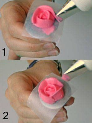 Frosting Rose Tutorial