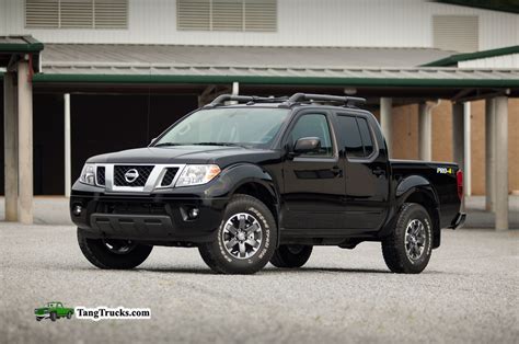 fuel mileage for nissan frontier