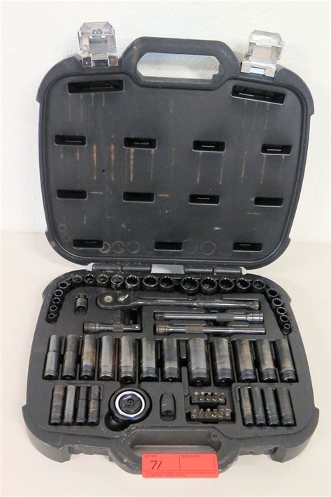 Full Socket Set And Case
