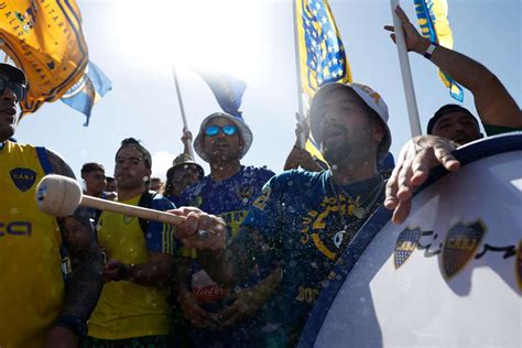 fully ruve beach fans