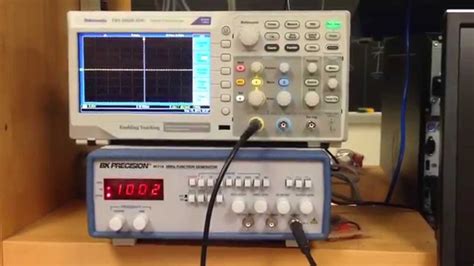 Function Generator Using Oscilloscope