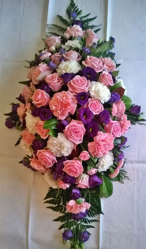 funeral flowers free delivery