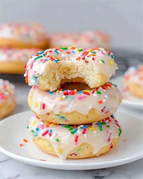 Funfetti Cake Mix Donuts