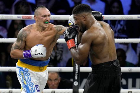 fury vs usyk how to watch in australia