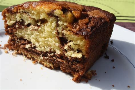 Gâteaux français colorés