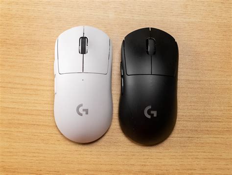 g703 vs g pro superlight