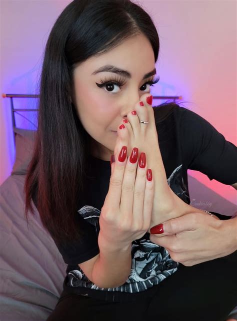 Gagging Feet Leaked Photos & Videos #da7