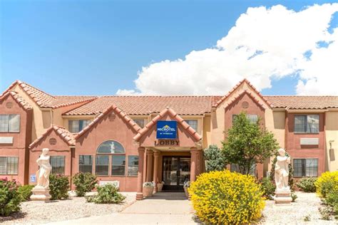 gallup nm hotels pet friendly