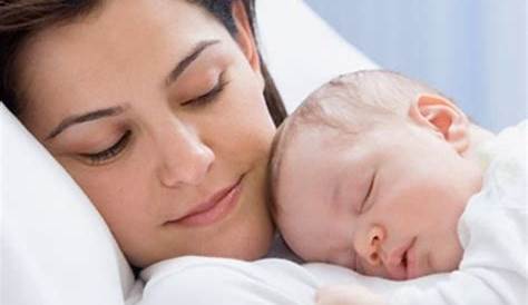 Gambar Bidan Atau Dokter Dengan Konsep Bayi Baru Lahir, Baru Lahir