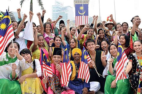Rakyat Malaysia Kini 30 Juta Orang 1 Malaysia News Berita Harian