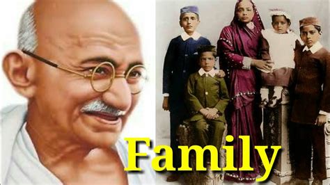 gandhiji mother and father name
