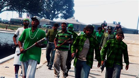gang that wears green