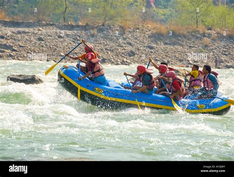 Top 15 Reallife Treks of Uttarakhand for Your Family Rishikesh Day Tour