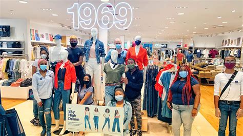 Explore Endless Opportunities: Gap Inc Careers That Fit Your Style