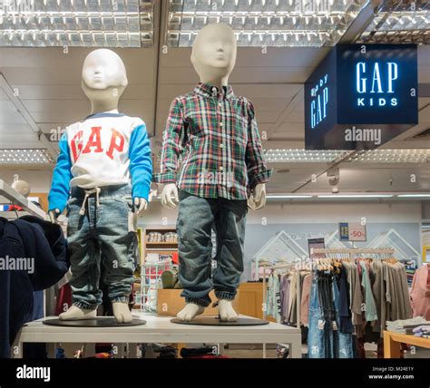 gap kids clothing stores