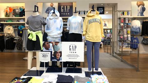 Gap Outlet Discount