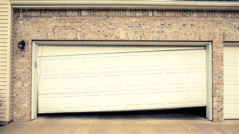 Garage door problems Santa Cruz