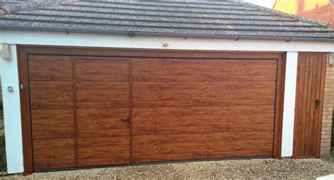 garage door repairs warwickshire