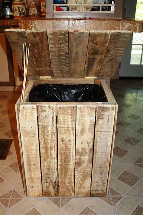 Garbage Bin Made Out Of Pallets