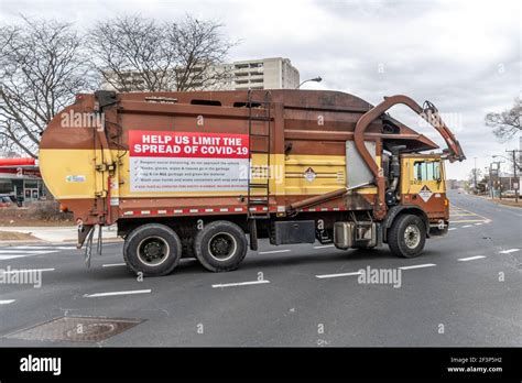 Garbage Picker Canada
