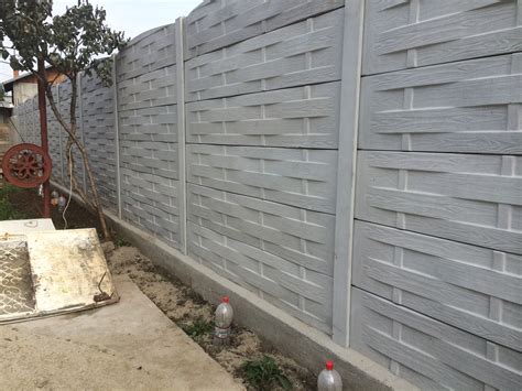 th?q=gard din placi de beton