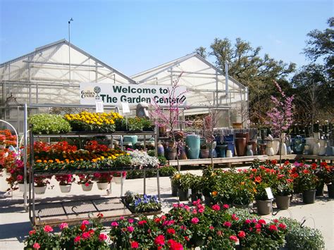 garden centres in canberra