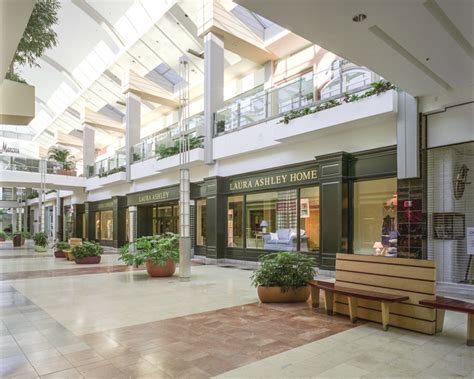 garden state plaza mall